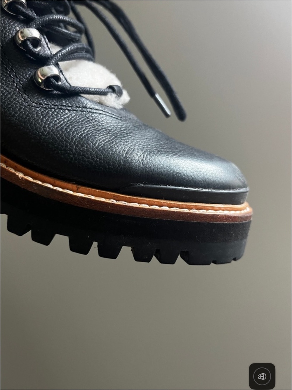 Marc Fisher Black Leather Shearling Combat Hiker Boots 6 Gorpcore Nordic Cabin - Picture 3 of 9
